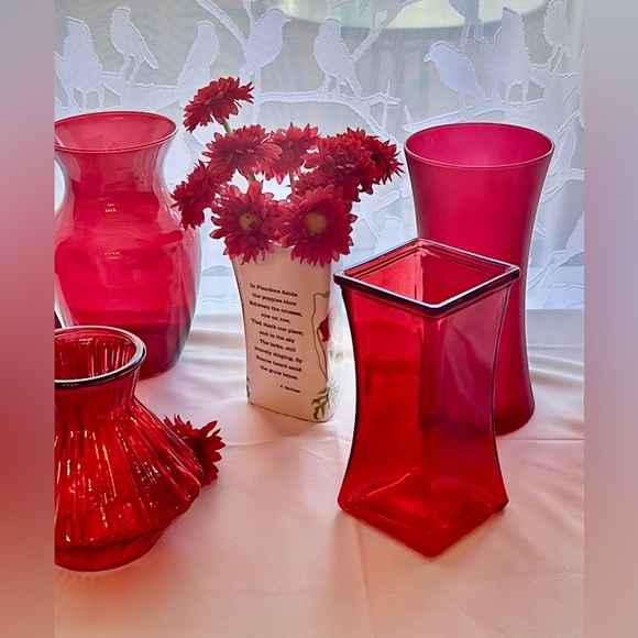 Rectangular Vase/Mug. Poppies & “Flanders Field” by J. McCrae on the side. 5.75” - Picture 13 of 14